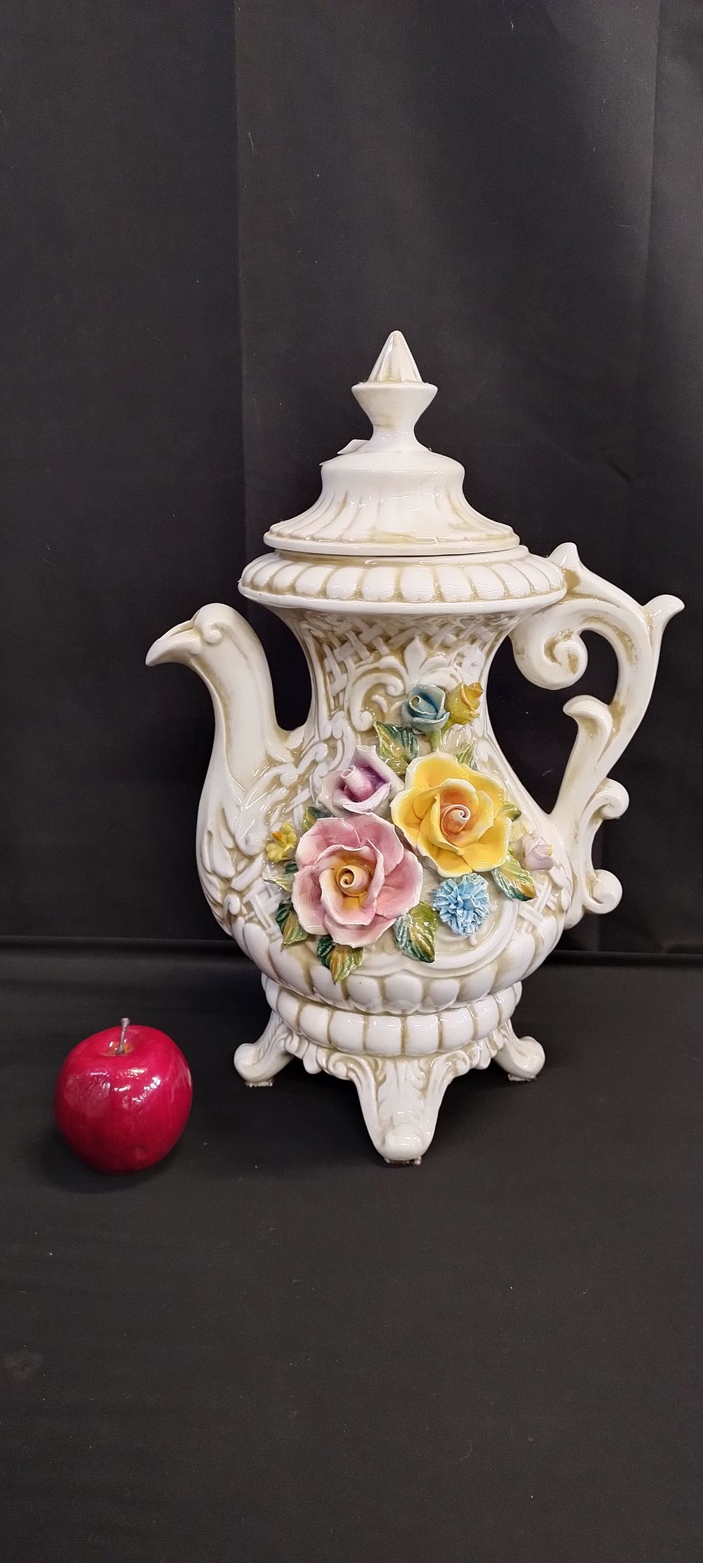 Lot 291: Large Capodimonte decorative teapot with lid. And floral...