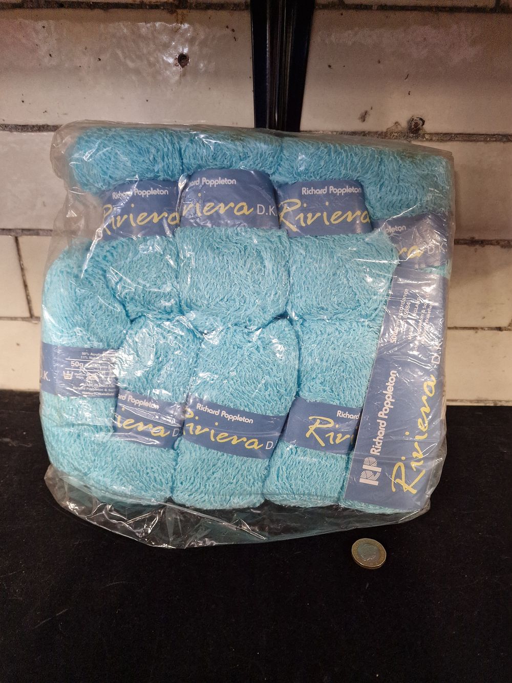 Lot 186: Riviera Acrylic Nylon Cotton Wool