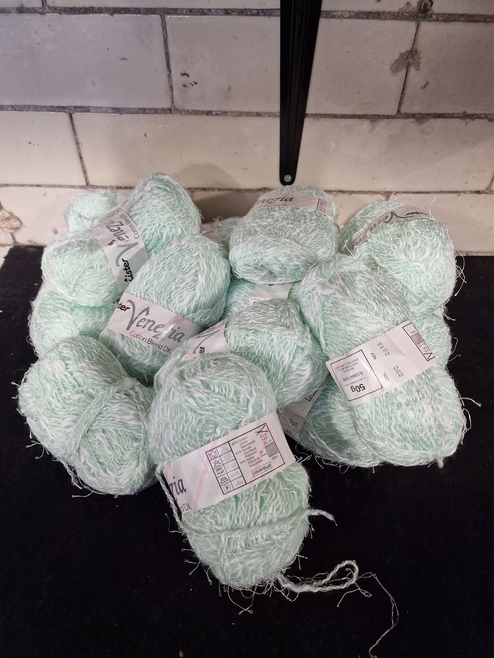 Lot 189: Lister Cotton Acrylic Nylon Wool