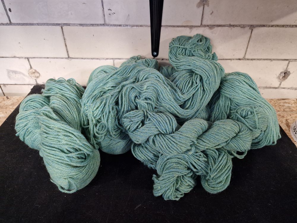 Lot 190: Green Acrylic Wool