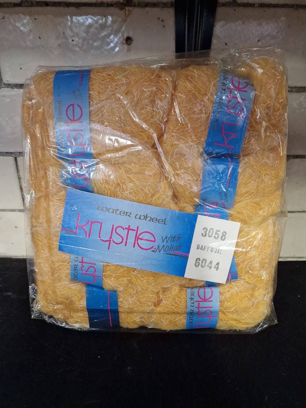 Lot 199: Water Wheel Krystle With Mohair Acrylic Nylon Wool Colour Daffodil