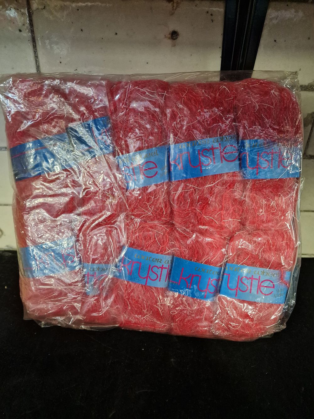 Lot 200: Water Wheel Krystle With Mohair Acrylic Nylon Wool Colour Carnelian