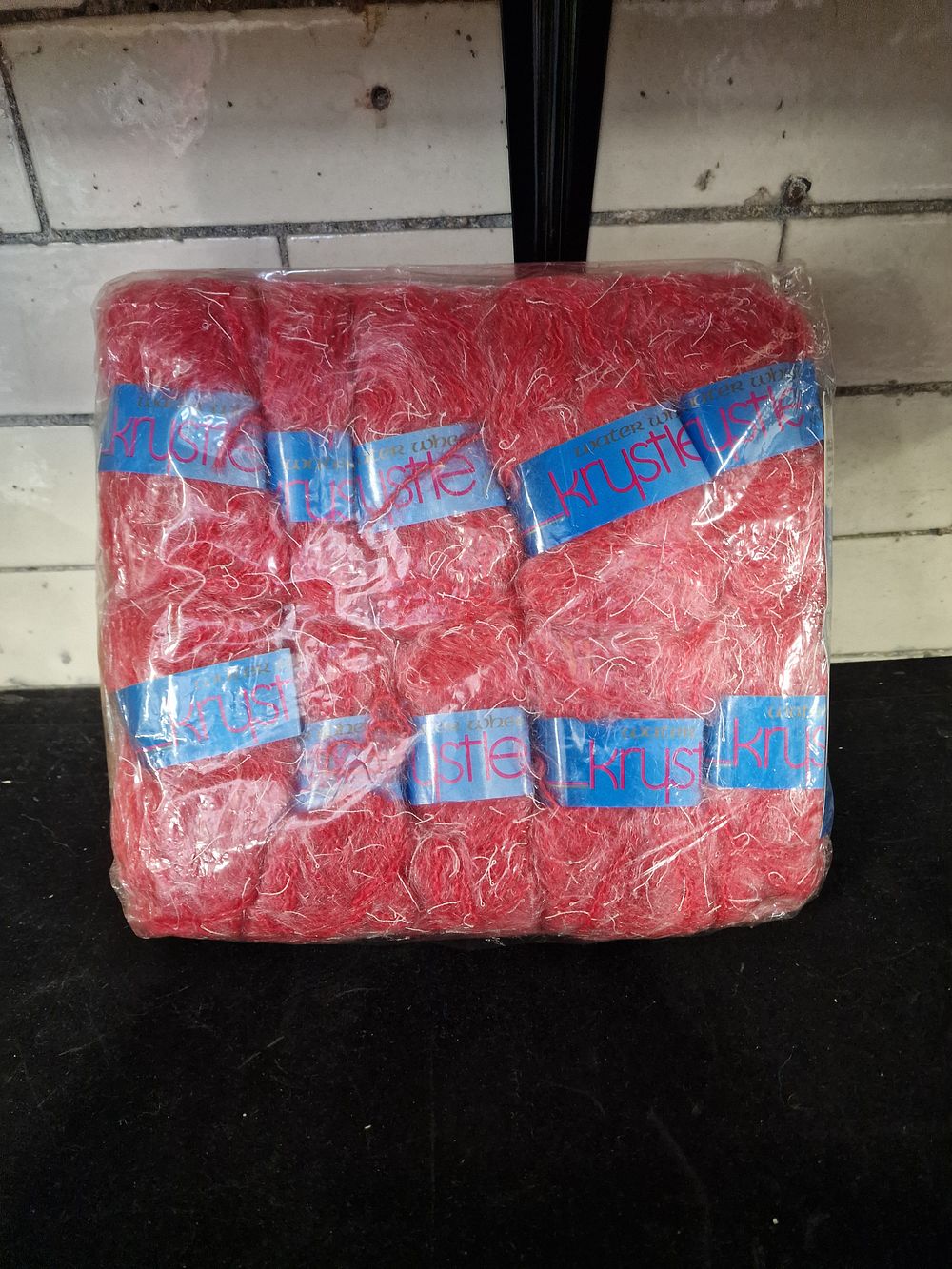 Lot 204: Water Wheel Krystle With Mohair Acrylic Nylon Wool Colour Carnelian