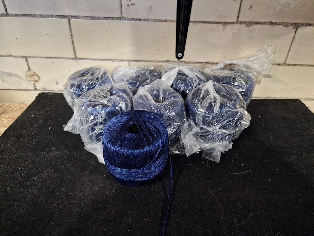 Lot 225: x8 50g Spools of Blue Yarn