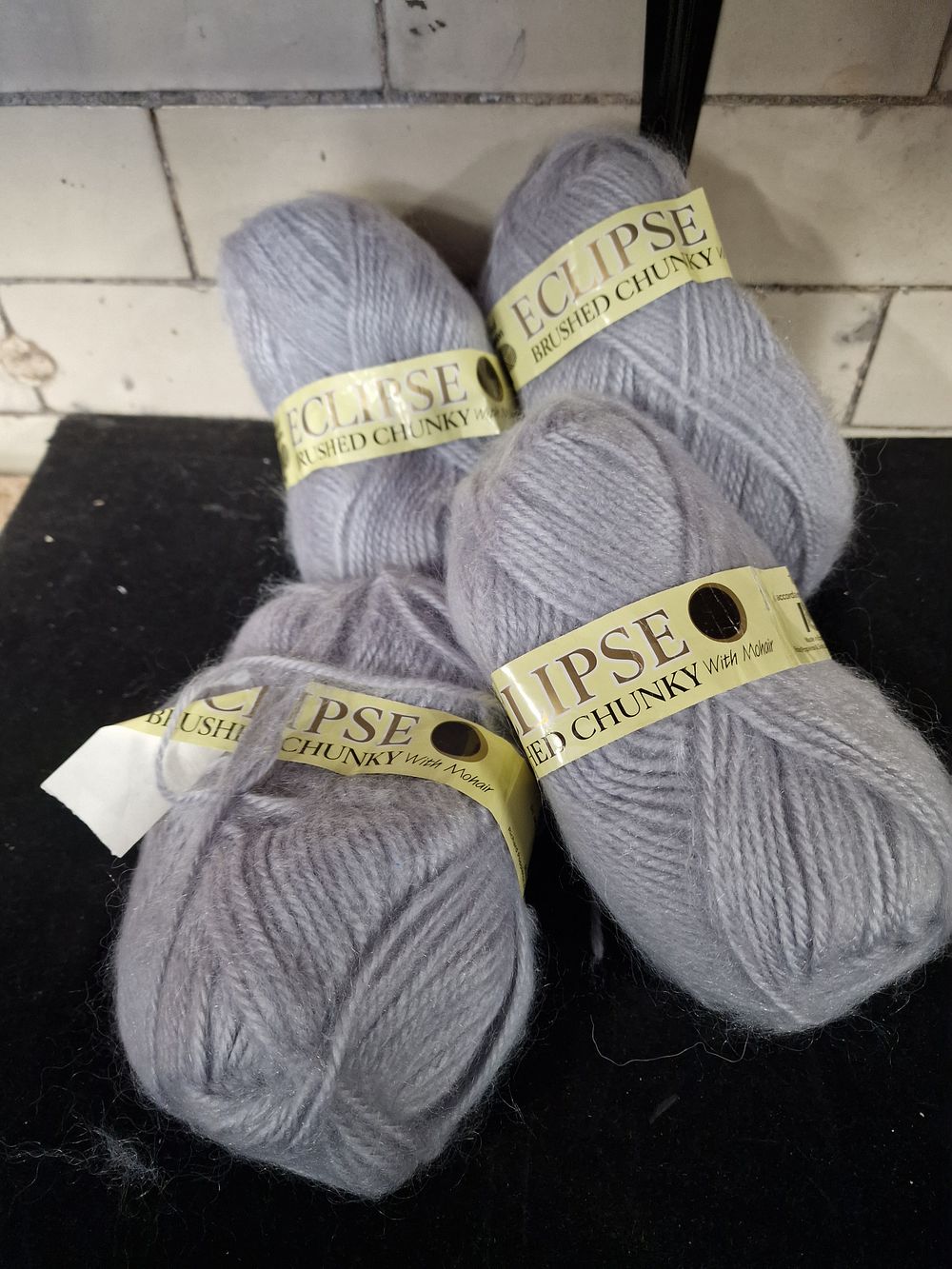 Lot 229: Eclipse Brushed Chunky Acrylic Nylon Mohair Wool