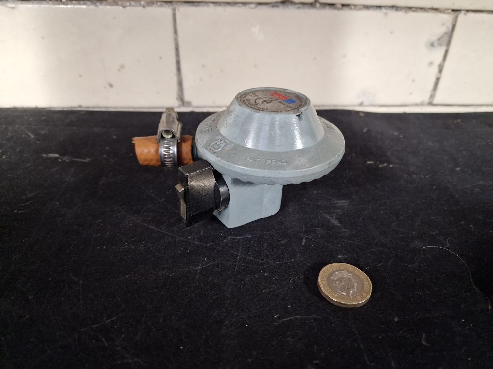 Lot 273: Butane Gas Regulator