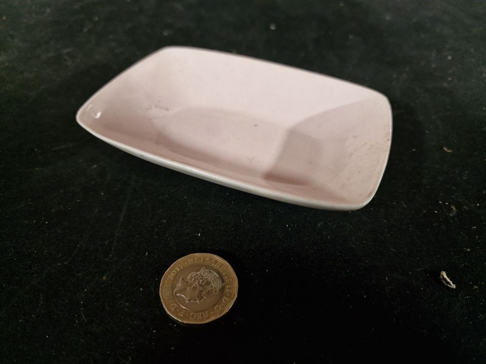 Lot 289: Small Vintage Branksome China Soap Dish