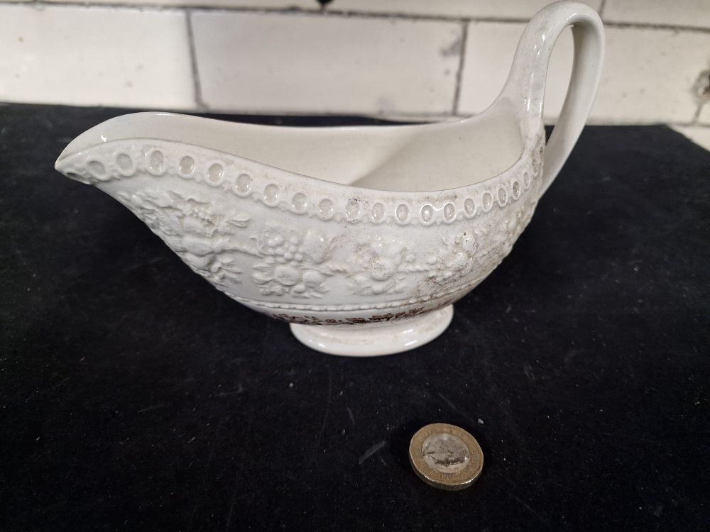 Lot 291: Vintage Wedgewood Wellesley Gravy Boat