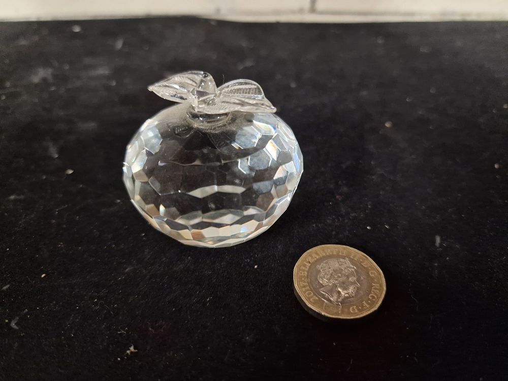 Lot 295: Glass Apple