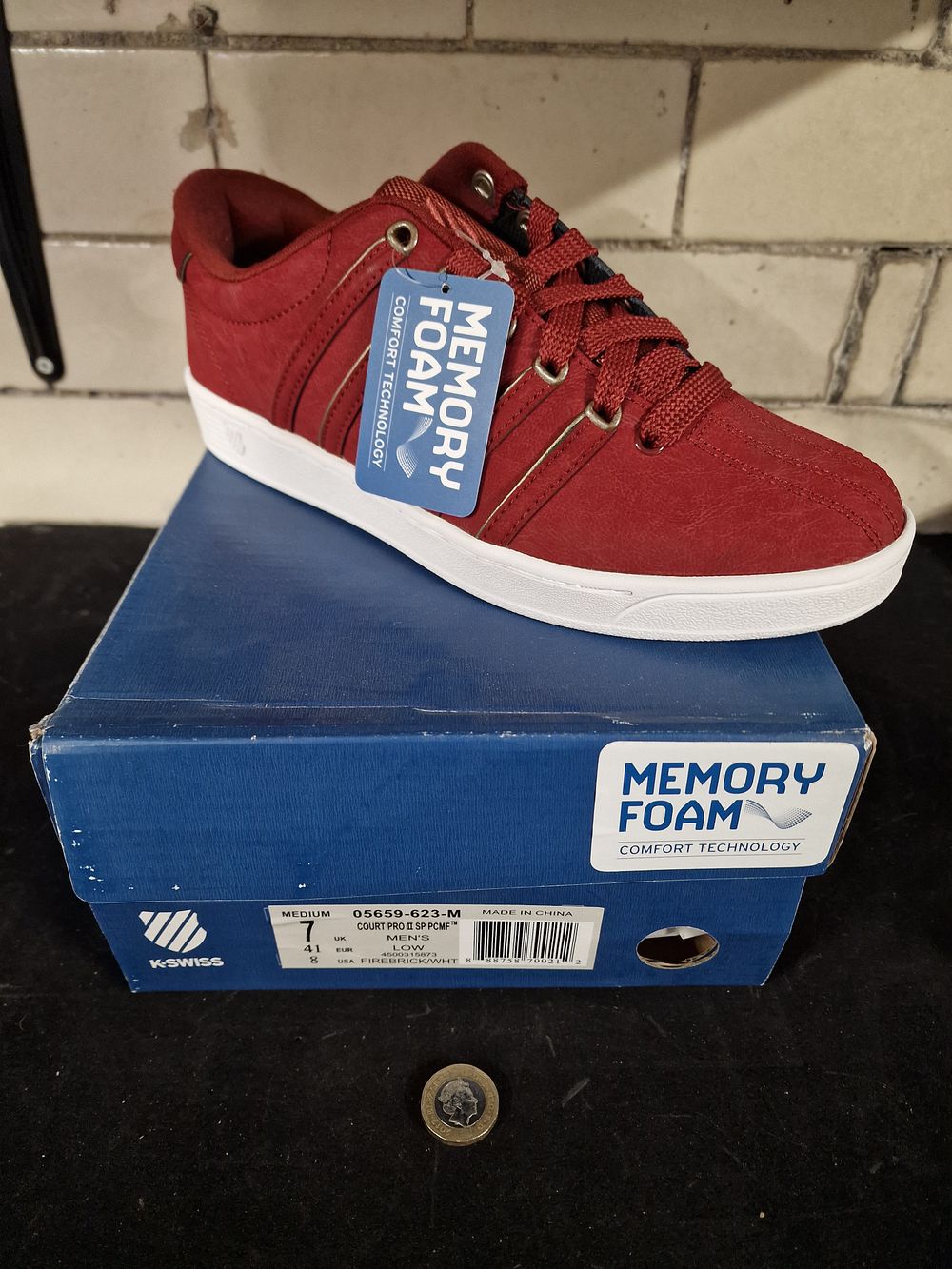 Lot 365: Brand New K-Swiss Mens Court Pro II SP PCMF Low Trainers with Memory Foam Firebrick White Size 7