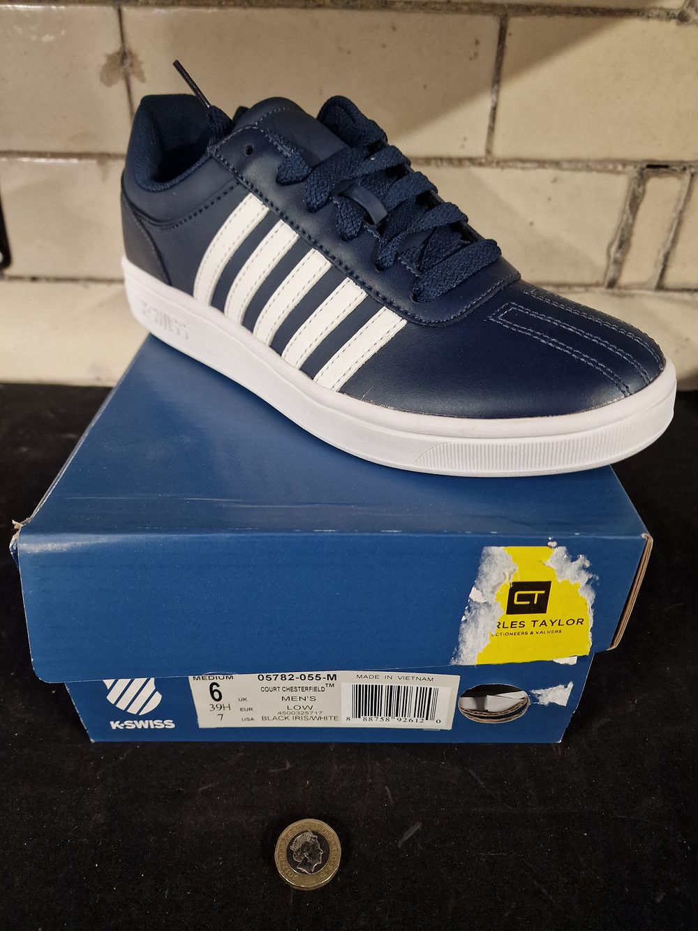 Lot 370: Brand New K-Swiss Mens Court Chesterfield Low Trainers Black Iris White Size 6