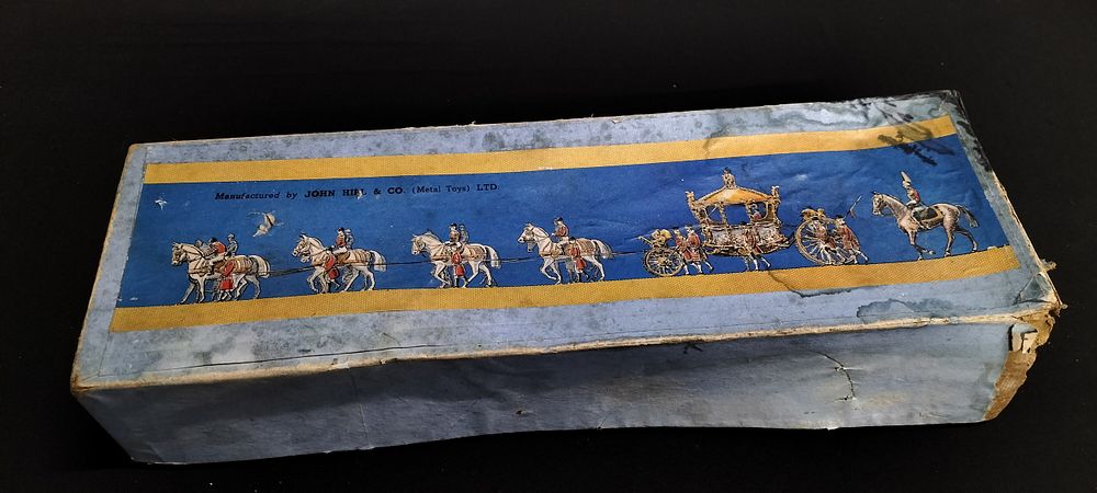 Lot 183: Johillco Coronation Series 10 piece Royal coach