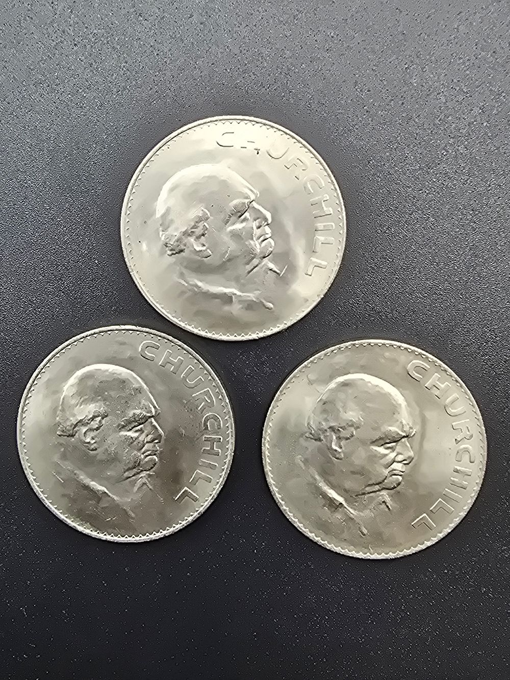 Lot 199: Three Churhill 1965 coins