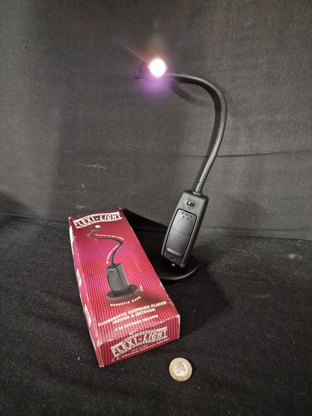 Lot 185: Multi-Purpose Flexi Light with Magnetic Base