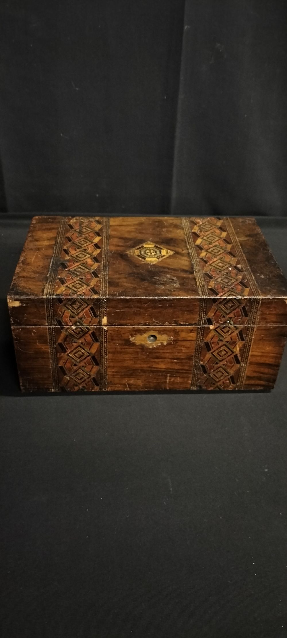 Lot 215: Wooden box inlaid with marquetry. Measures approx H...
