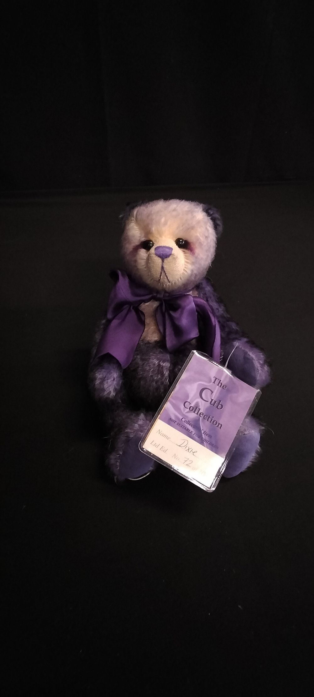 Lot 225: Limited edition Cotswold Bear Dixie numbered 72 of...