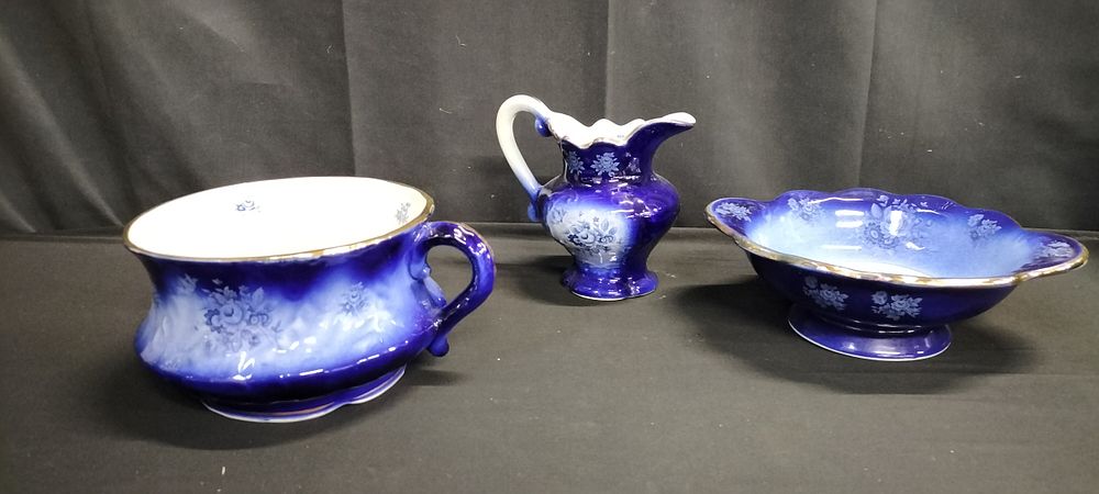 Lot 236: Bairstow Manor Pottery Stoneware bed chamber, water jug...
