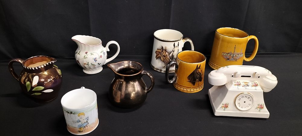 Lot 246: Collection of Foley china, Britannia Designs, Oldcourt and...