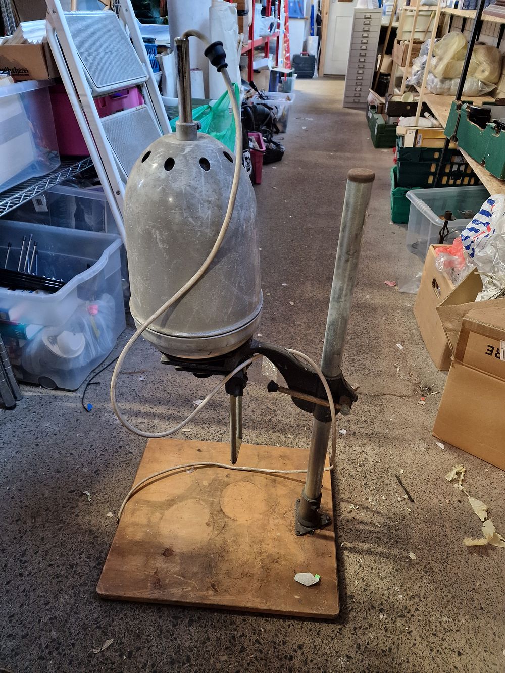 Lot 213: Vintage Photograph Enlarger a/f
