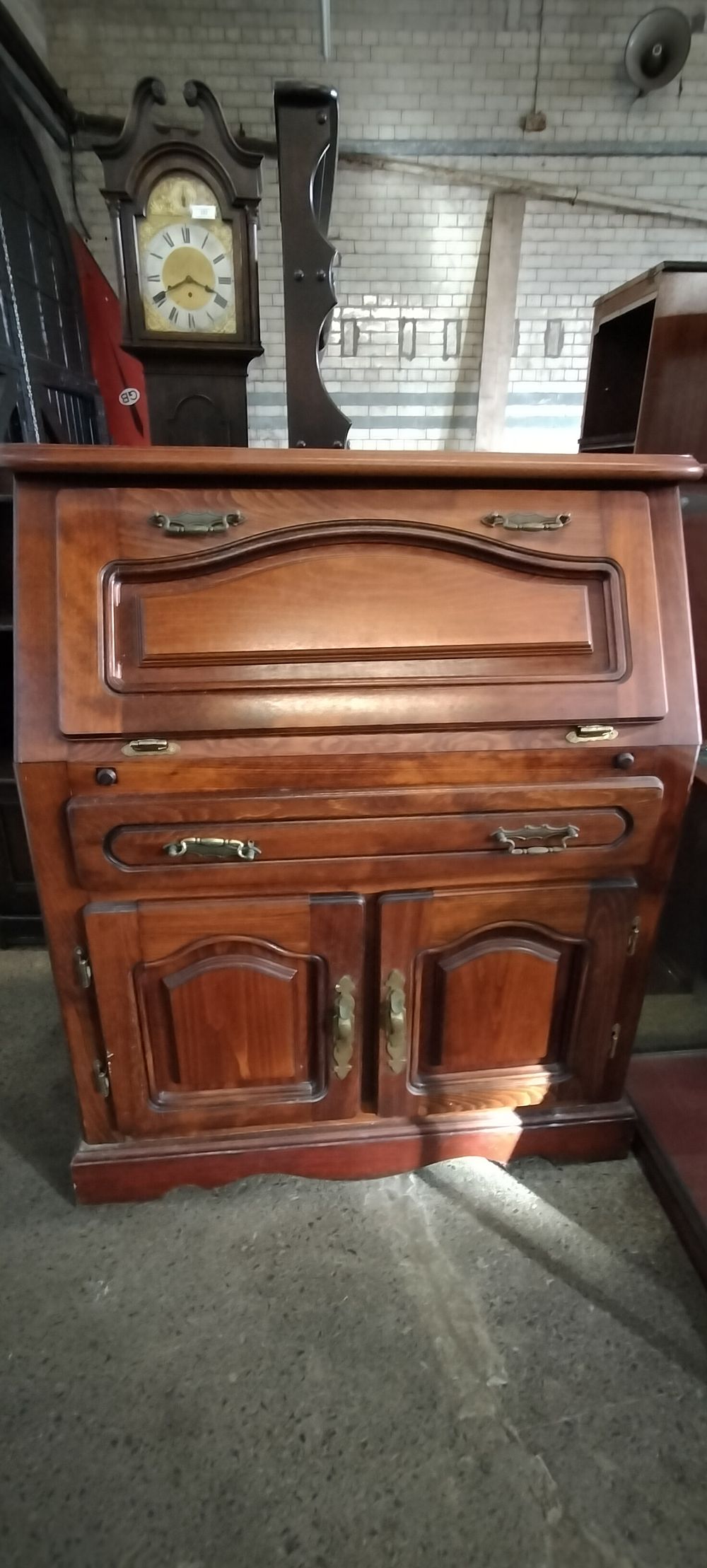 Lot 255: writing bureau. Measures approx H 111 x W...