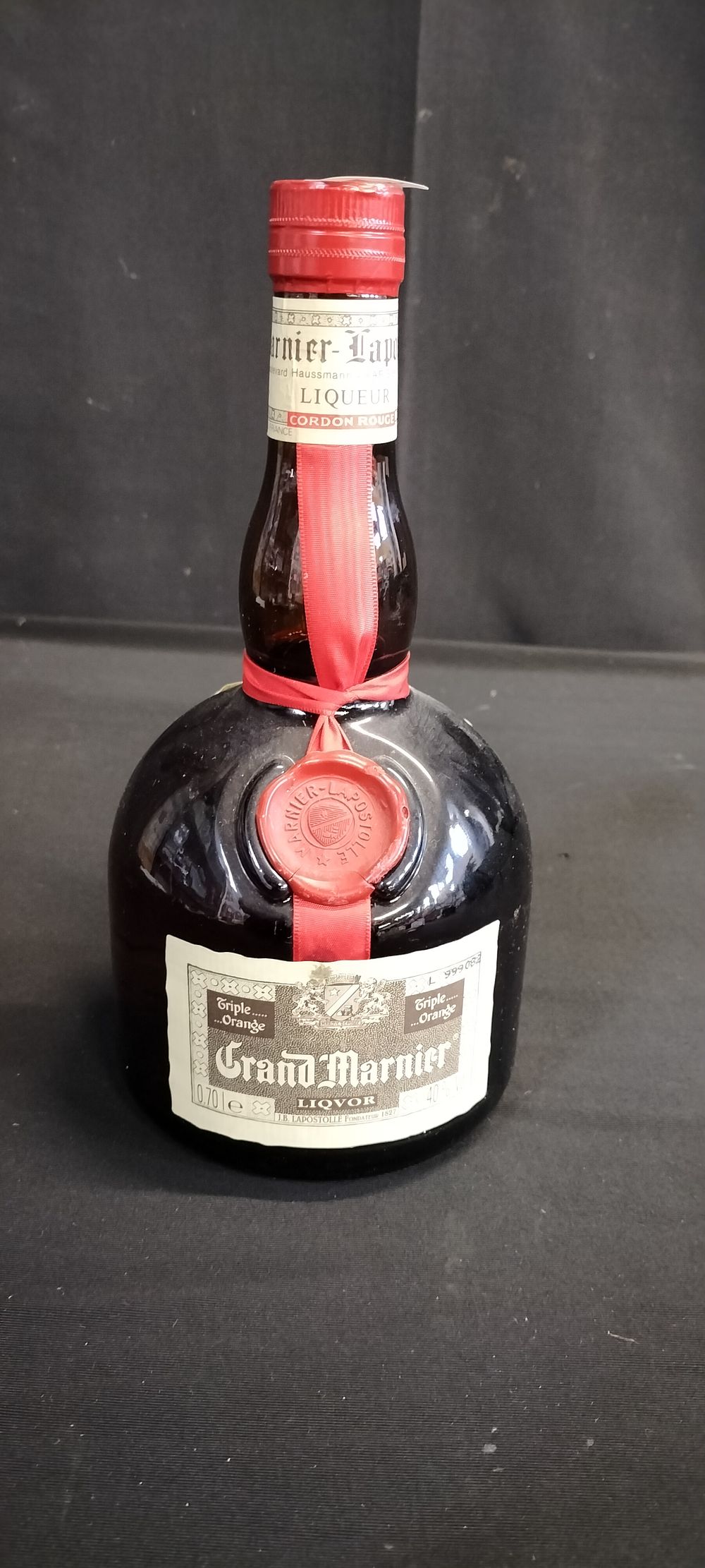Lot 290: Unopened bottle of 0.70L Grand Mariner Liqueur