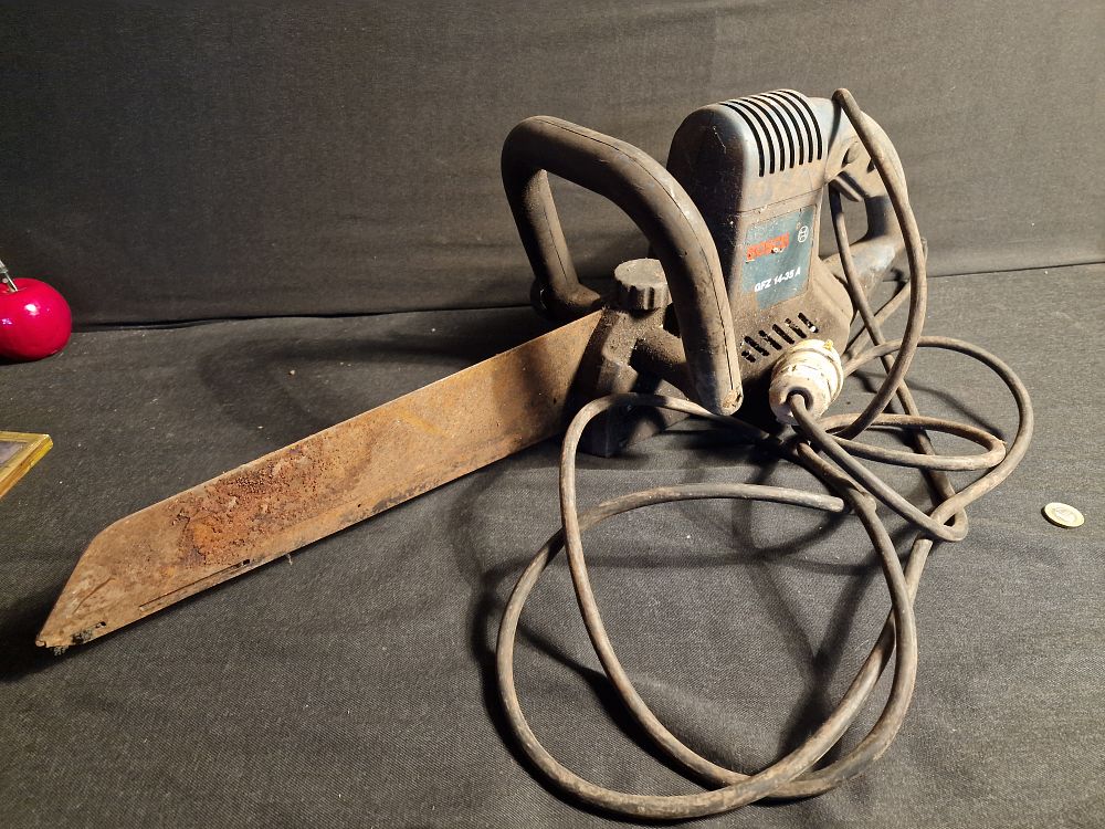 Lot 289: Bosch GFZ14-35A 110v Sabre Saw a/f