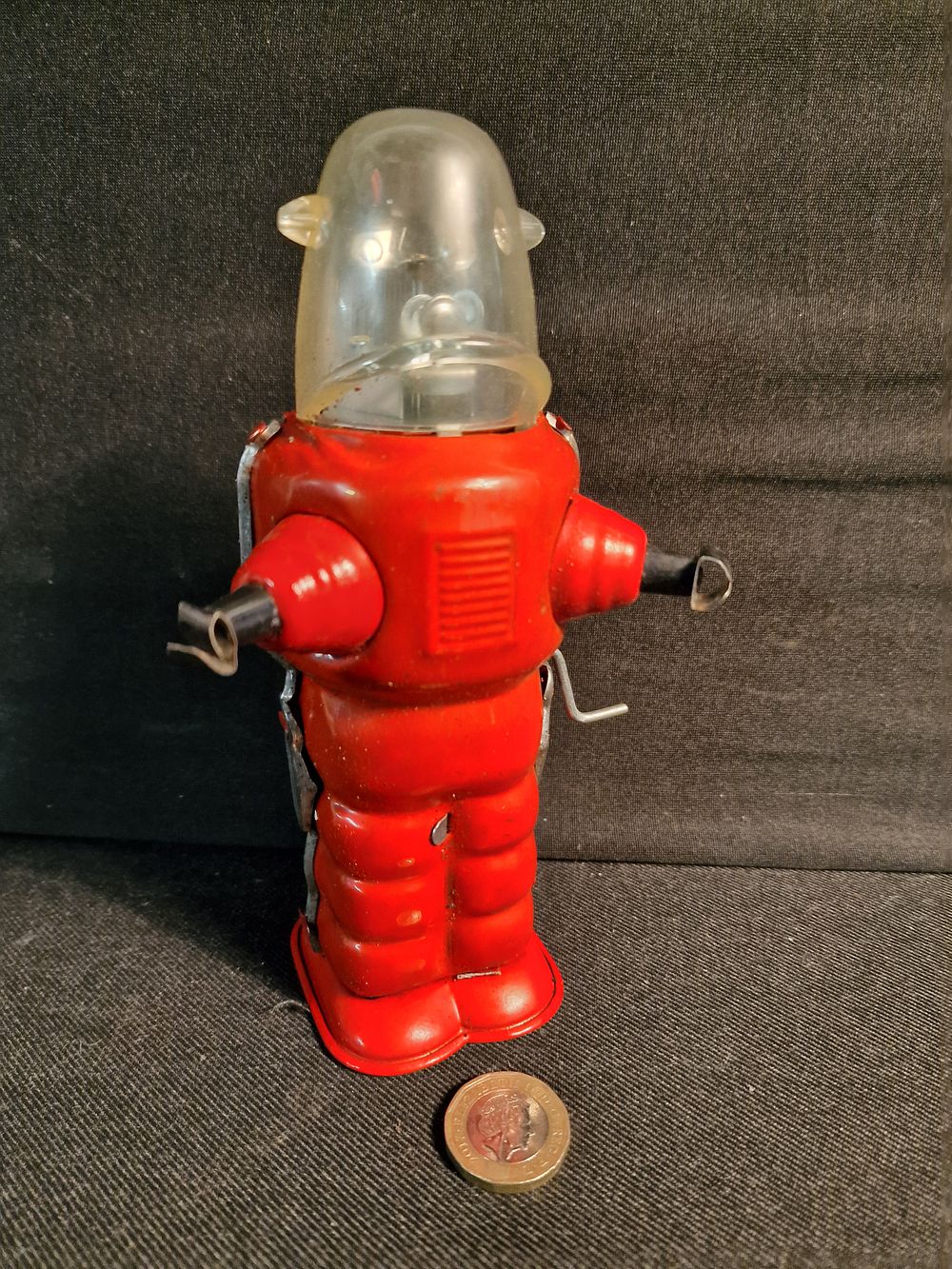 Lot 309: Vintage Wind Up Clockwork Robot