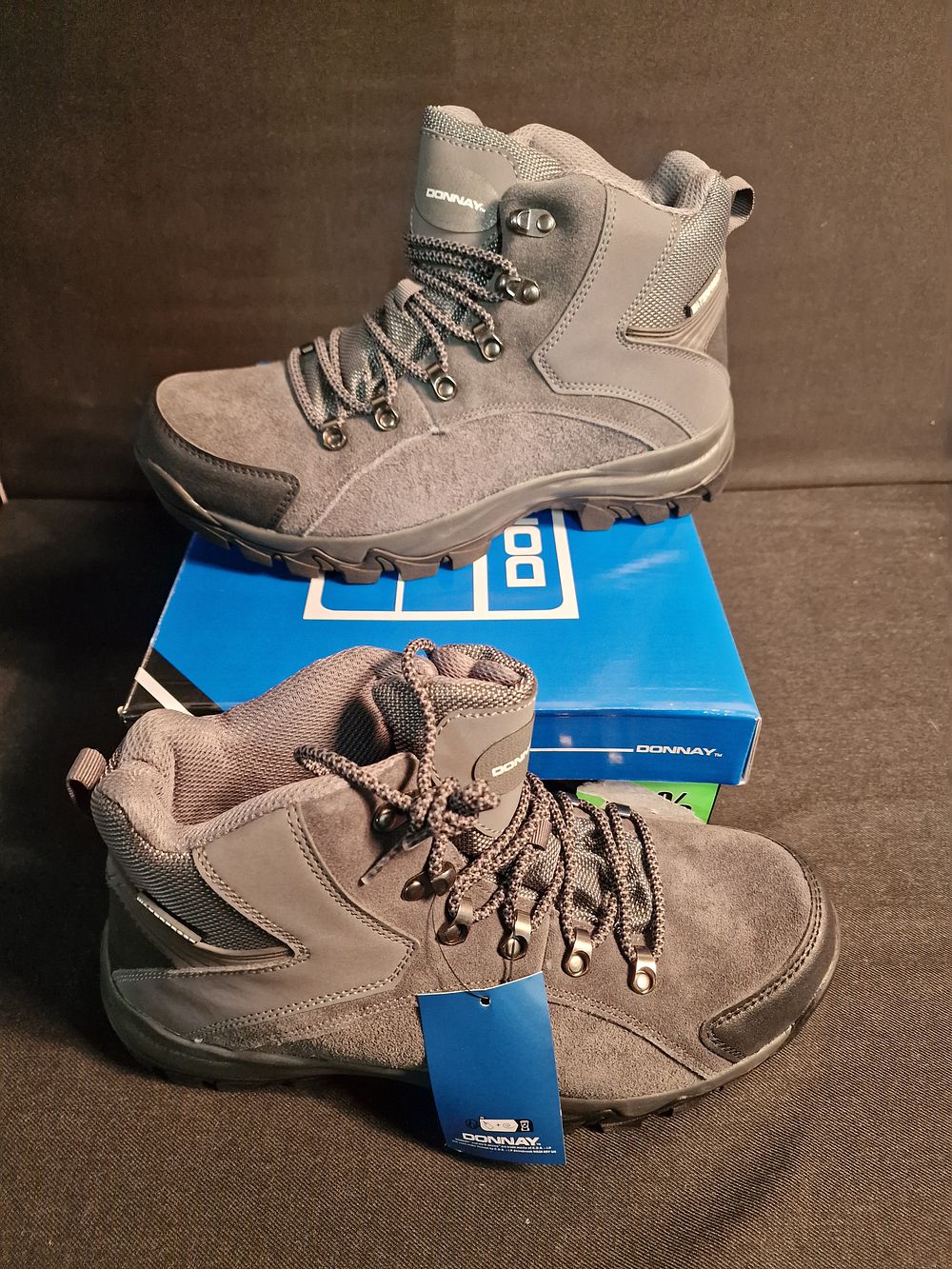 Lot 326: Brand New Donnay Suede Waterproof Walking Boots Uk 9 Dark Grey Black RRP £79.99