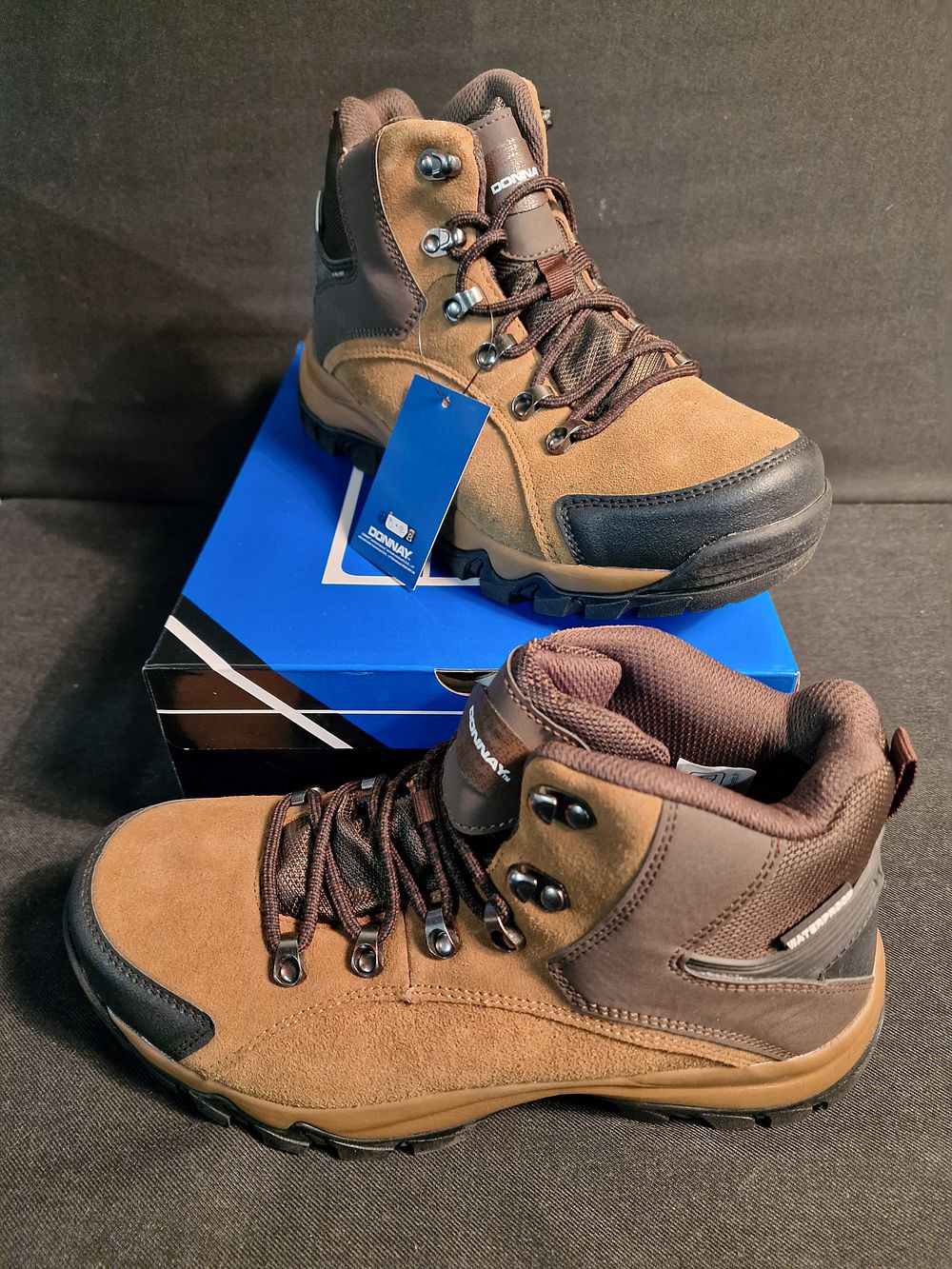 Lot 331: Brand New Donnay Suede Waterproof Walking Boots Uk 8 Brown Black RRP £79.99