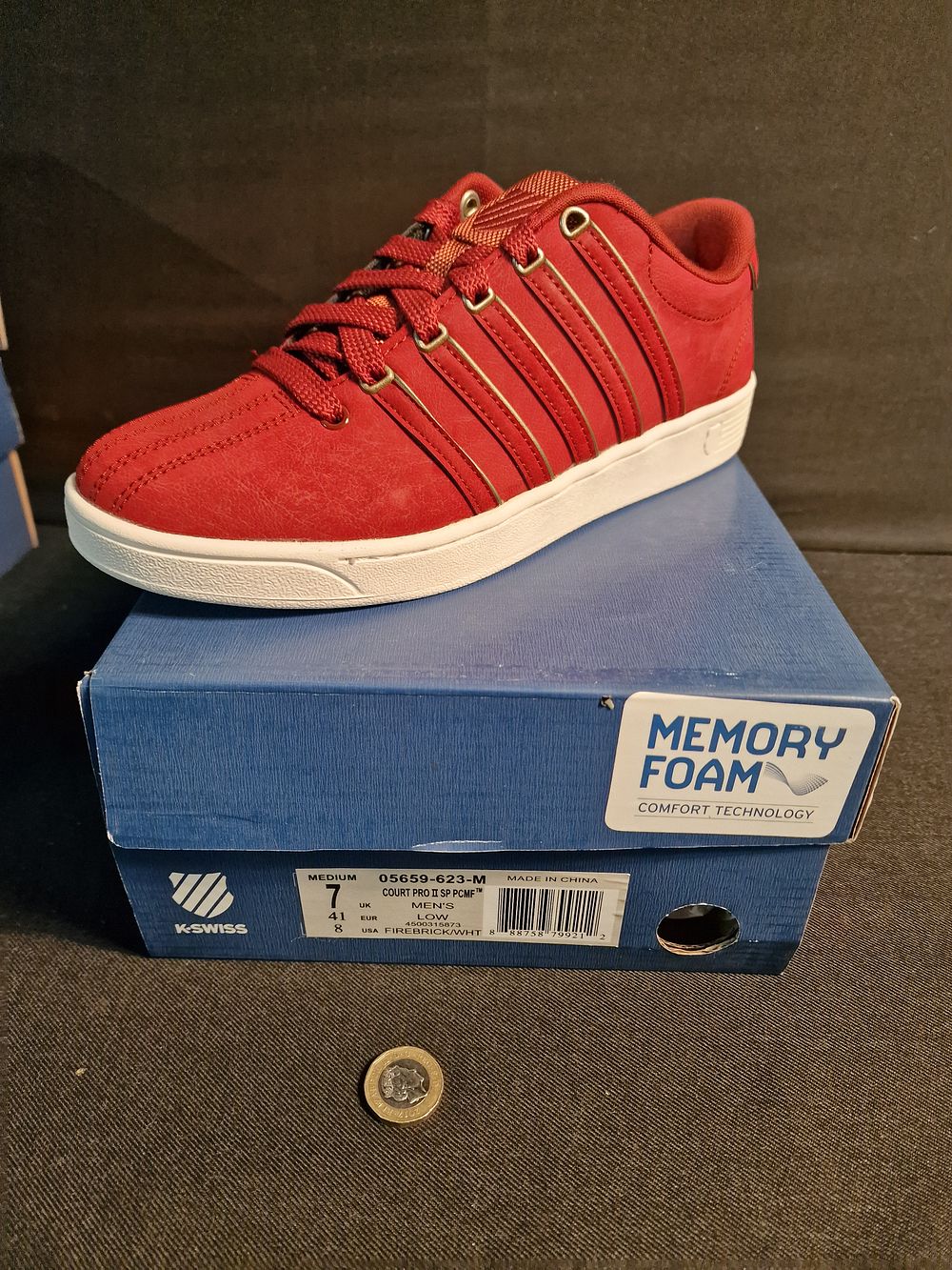 Lot 334: Brand New K-Swiss Mens Low Court Pro II SP PCMF Memory Foam Trainer Firebrick White Size 7