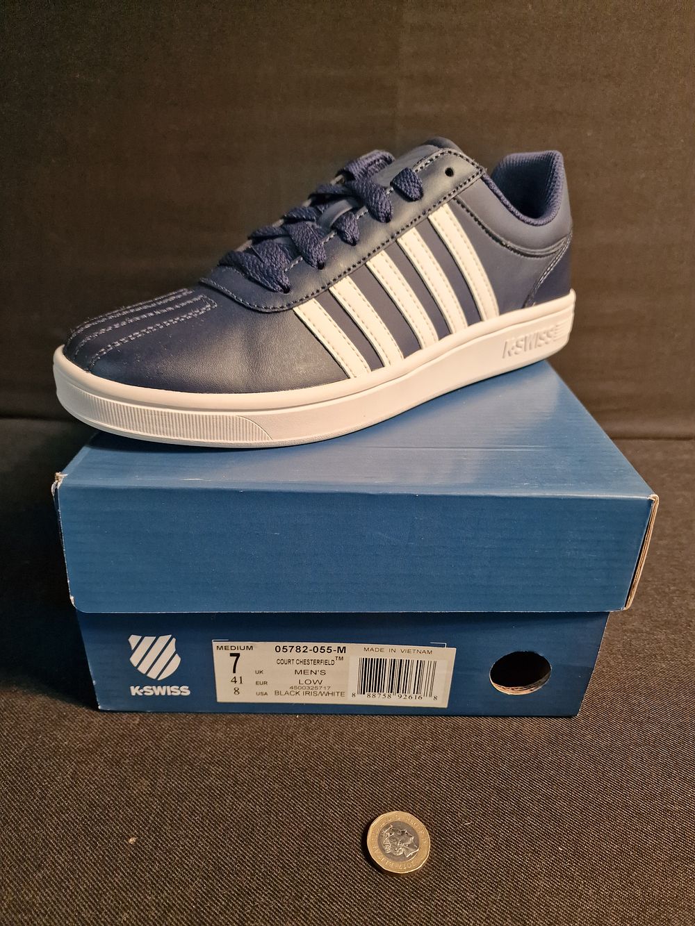 Lot 342: Brand New K-Swiss Mens Low Court Chesterfield Trainer Black Iris White Size 7