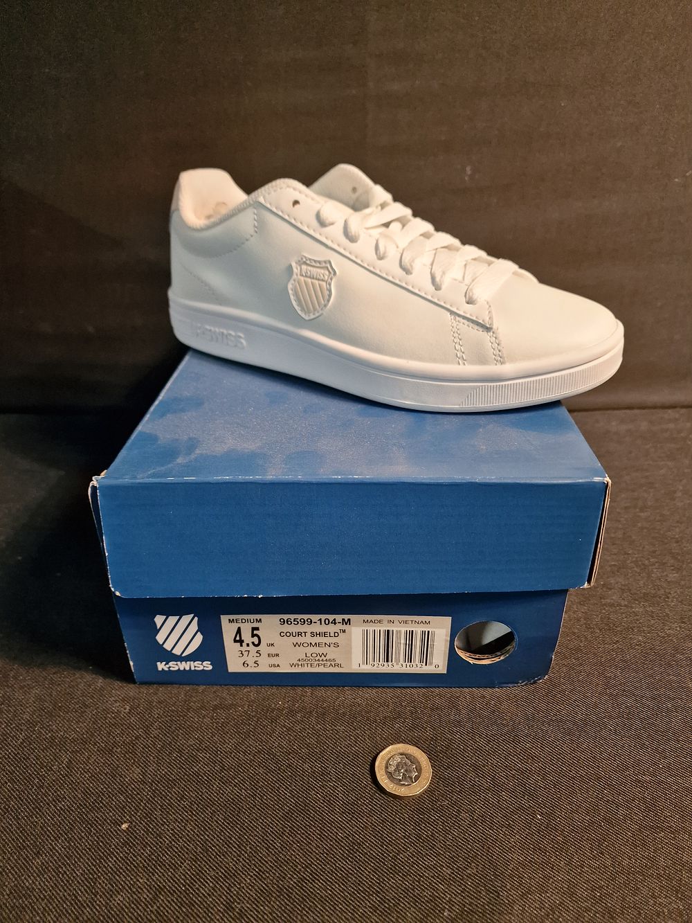 Lot 346: Brand New K-Swiss Womens Low Court Cheswick Trainer White Black Size 4H