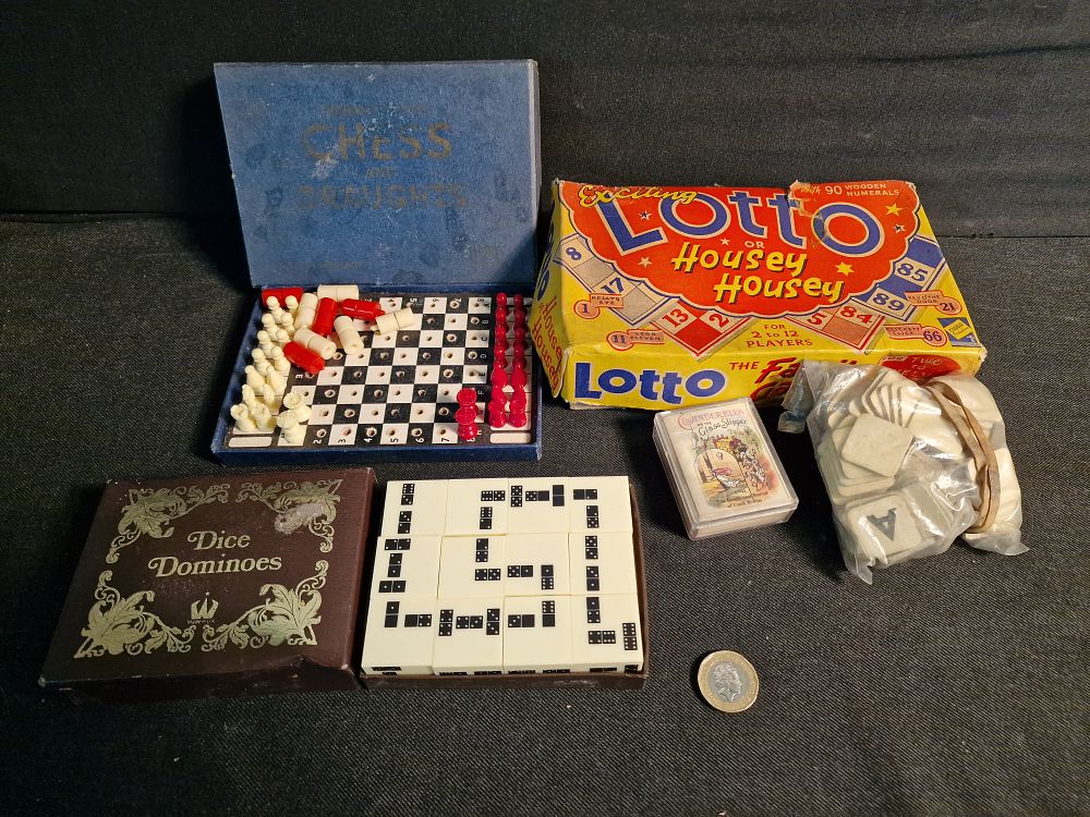 Lot 362: Selection of Vintage Games