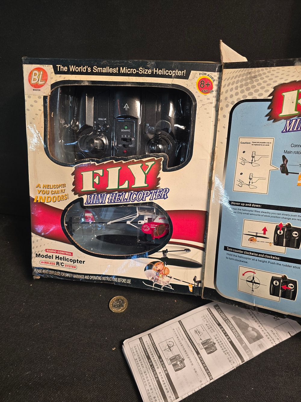 Lot 384: Fly mini helicopter a/f