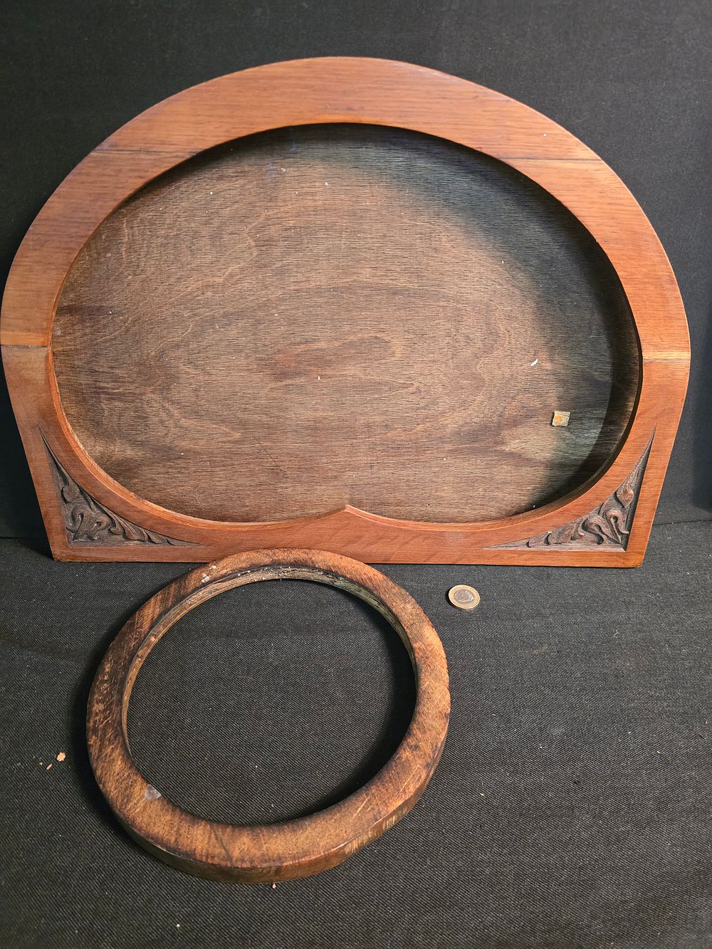 Lot 390: Two vintage wooden picture/mirror frames