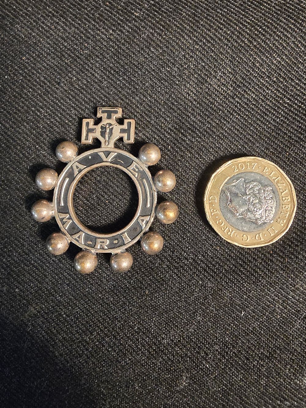 Lot 400: French 1940s Ave Maria rosary ring. Silver plated