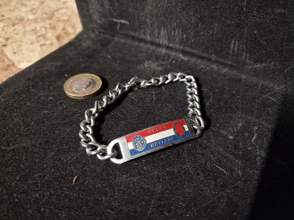 Lot 188: Great Britain Bracelet