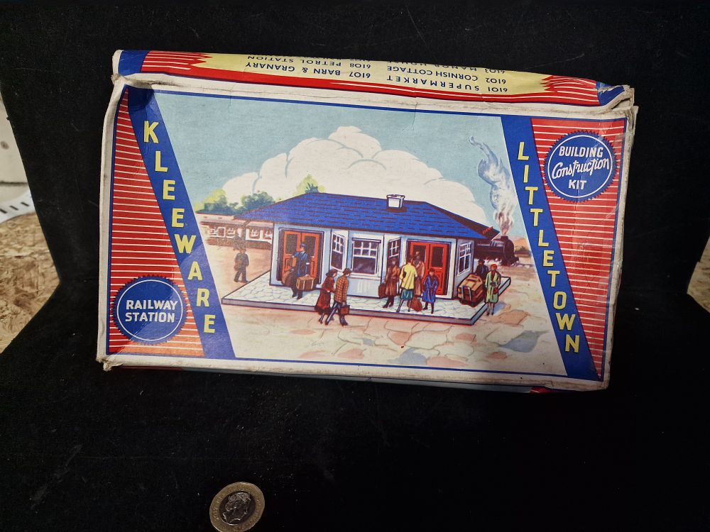 Lot 191: Vintage Kleenware Railway Station #6109