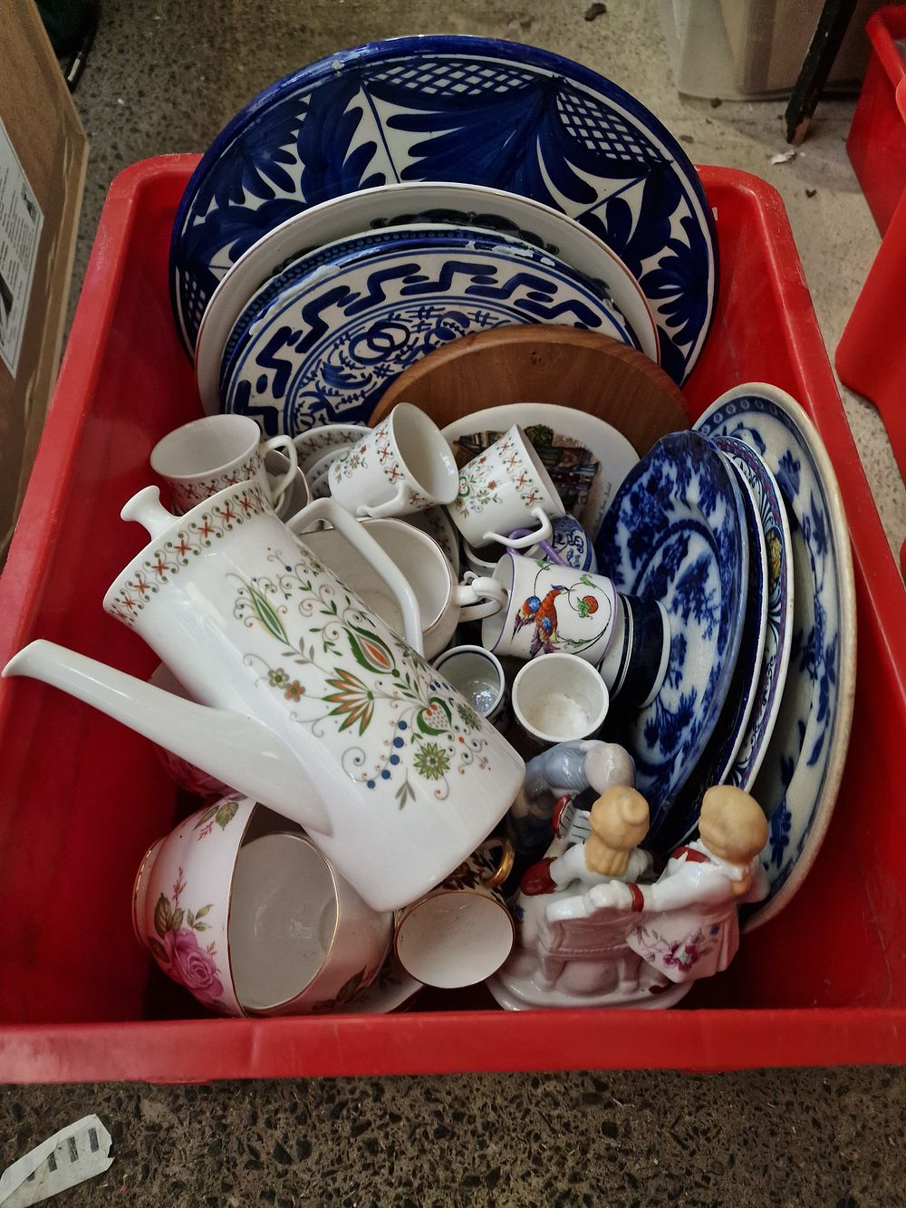 Lot 282: Mixed Selection of Ceramic Plates and Tea Sets COLLECTION ONLY