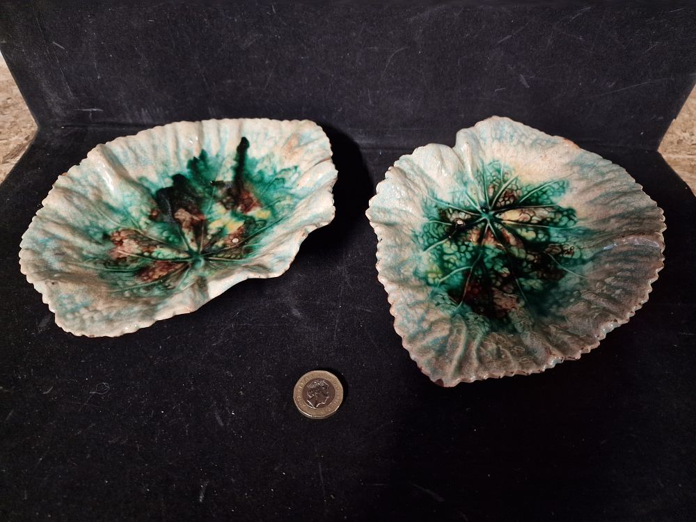 Lot 291: Pair of Majolica Style Dishes a/f