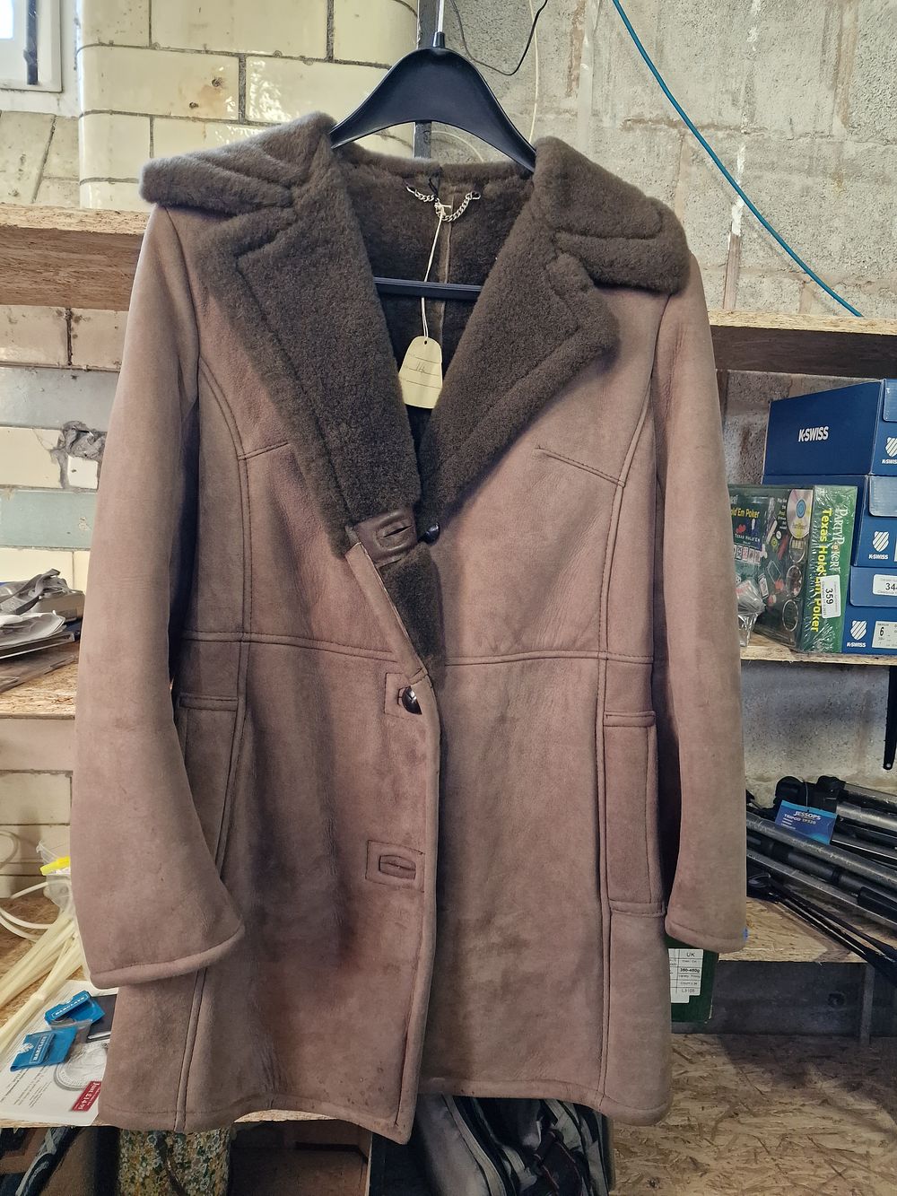 Lot 307: Ladies Size 14 Sheepskin Coat