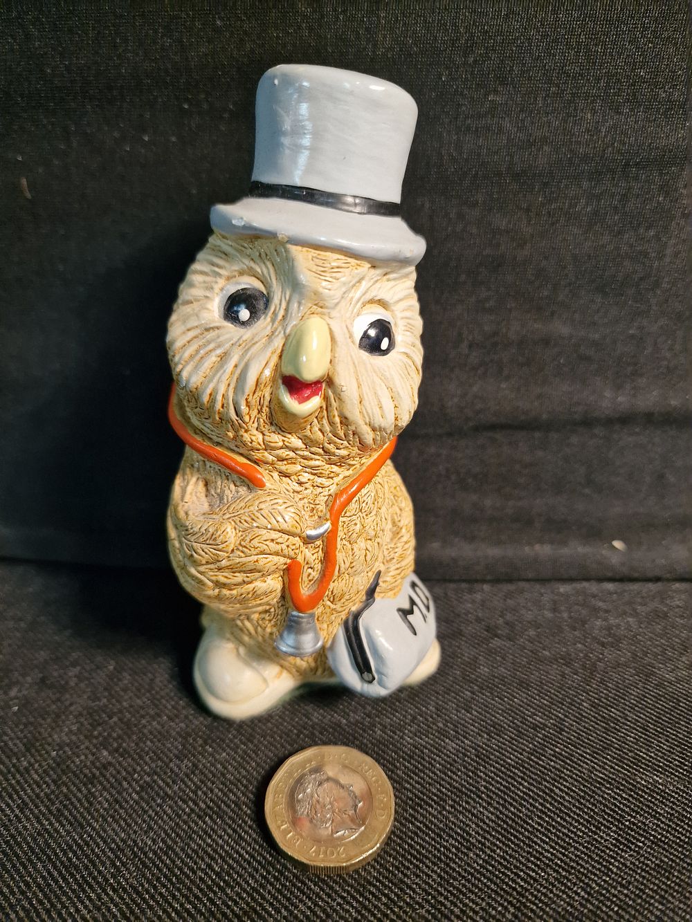 Lot 364: Vintage Periware Hand Painted Doc Owl Figurine a/f