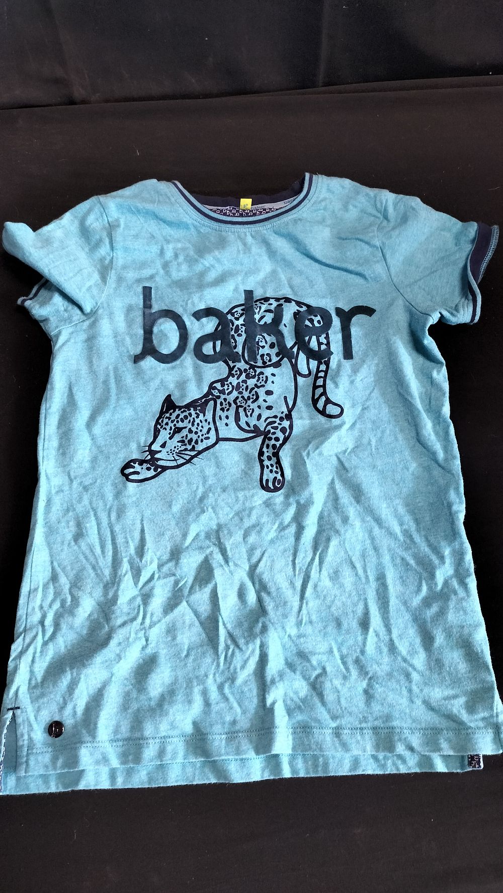 Lot 607: Ted baker t-shirt age 9-10