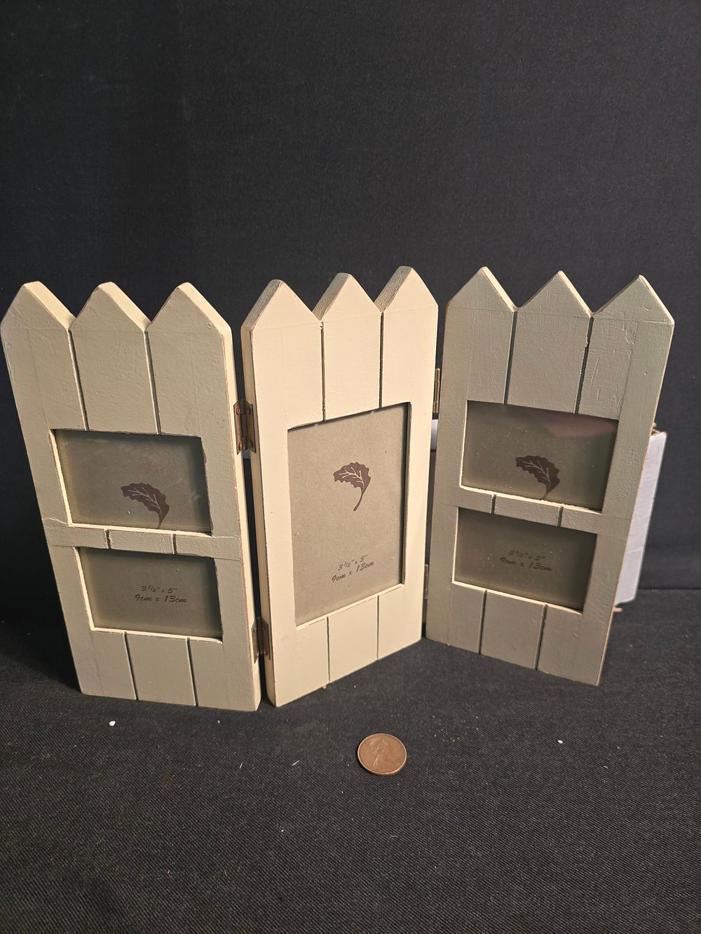 Lot 679: Brand new picture frame