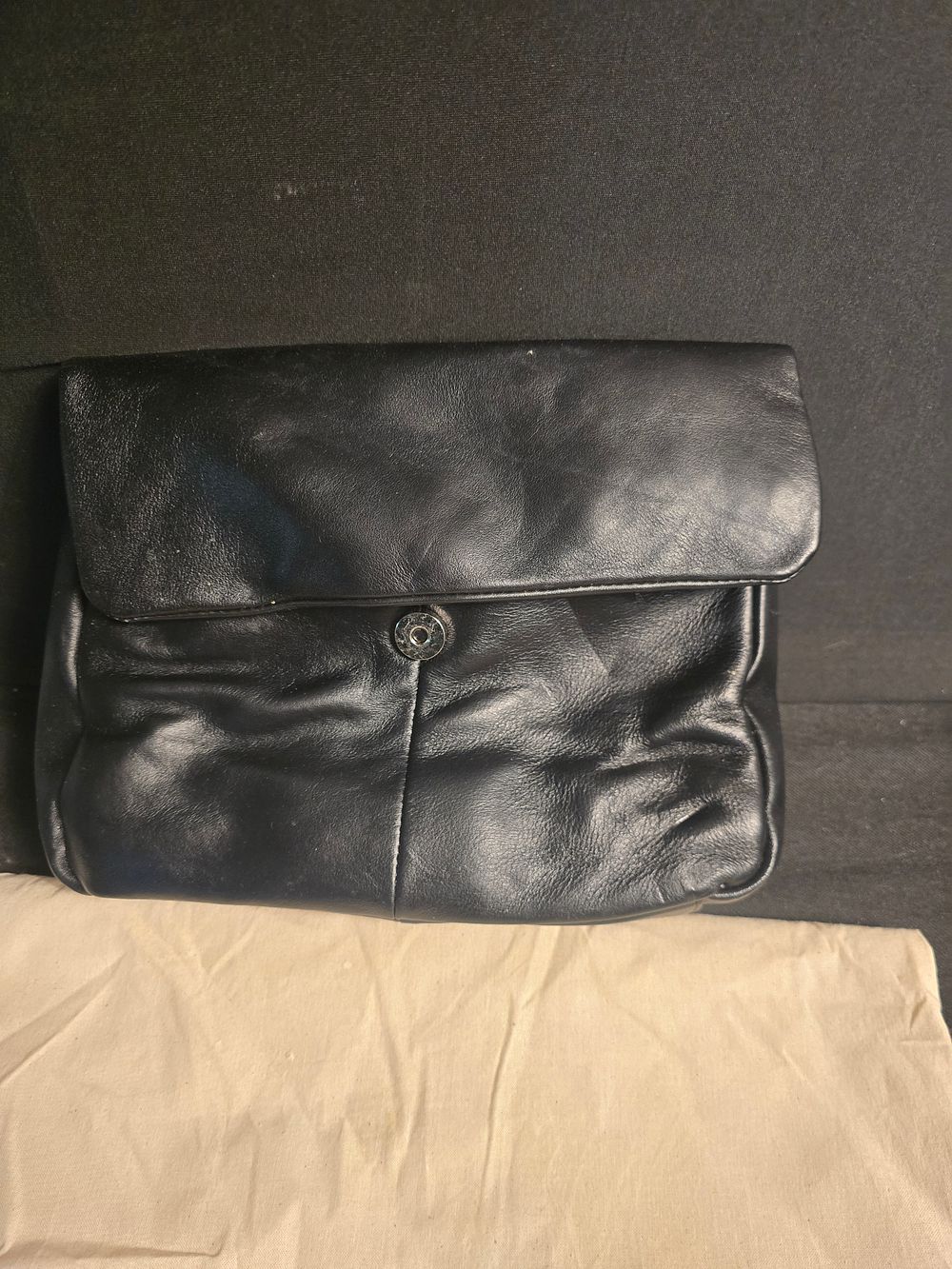 Lot 721: Marks and spence black bag