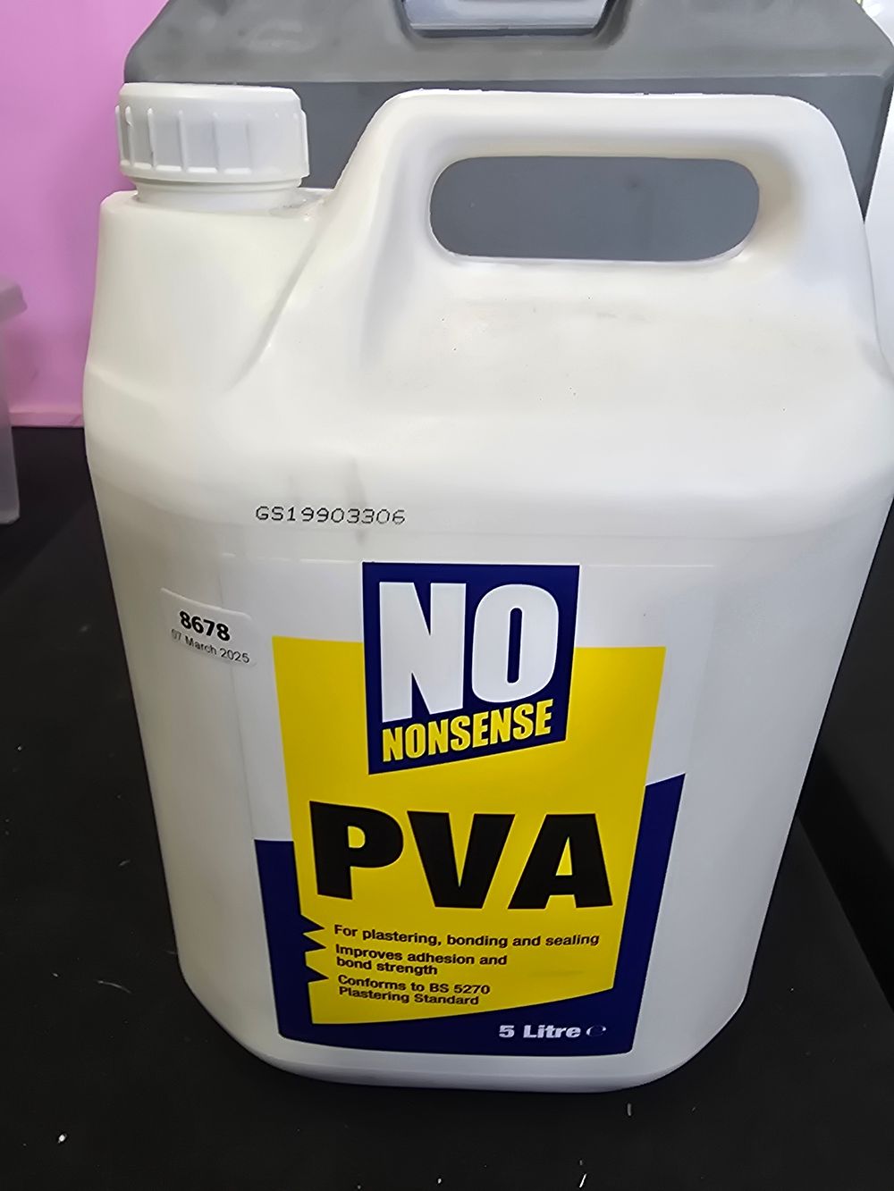 Lot 581: 5ltr bottle of No nonsense PVA new