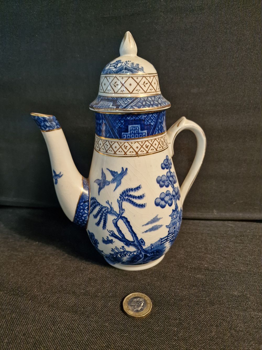 Lot 155: Vintage AG Harley Jones Wilton Ware Ye Old Chinese Willow Teapot