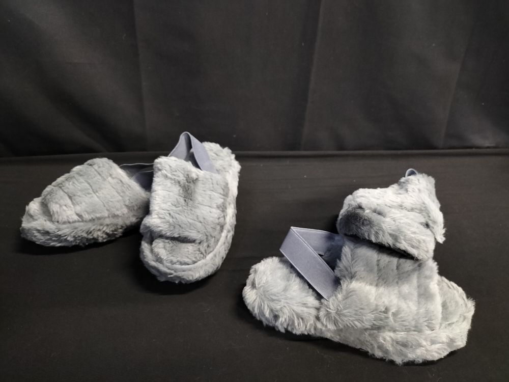 Lot 175: Two Pairs of Grey Fluffy Elastic Backed Children's Slippers. Size 12.5 & 13