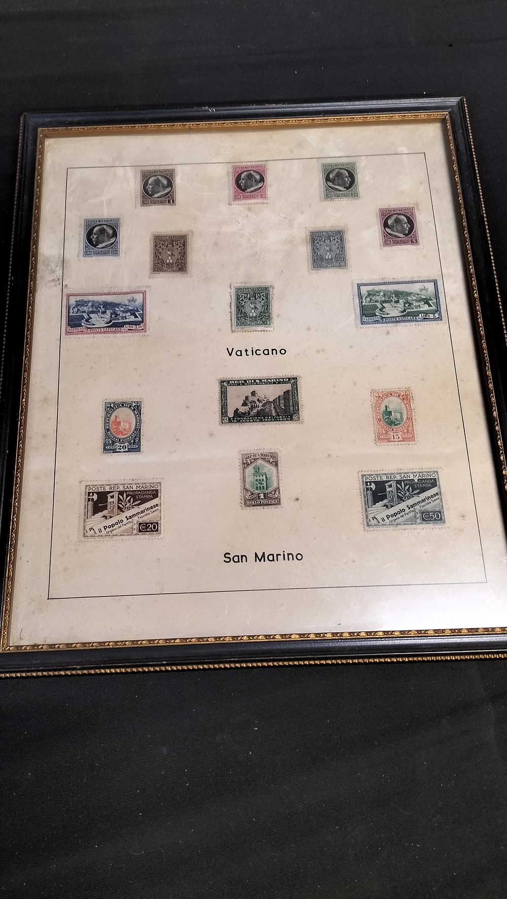 Lot 564: Various vintage framed stamps from the Vatican and...