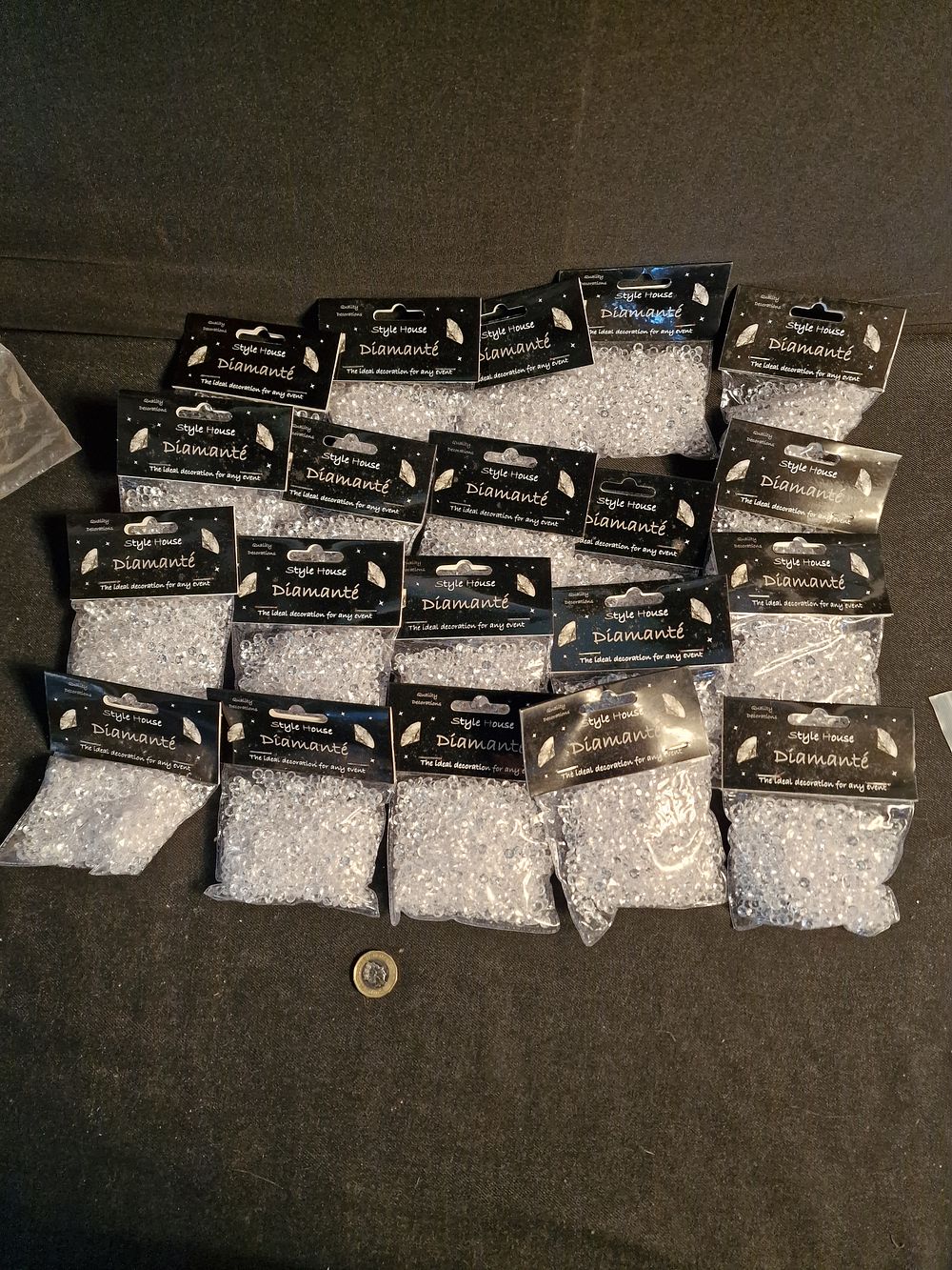 Lot 191: 20 Packs of Approx 1000 Clear Diamante Decorations